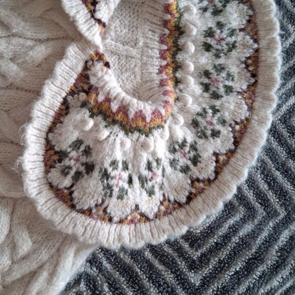 Zara Girls' White Cable Knit Sweater with Embroidered Collar - Size 3-4 Years - Picture 4 of 5